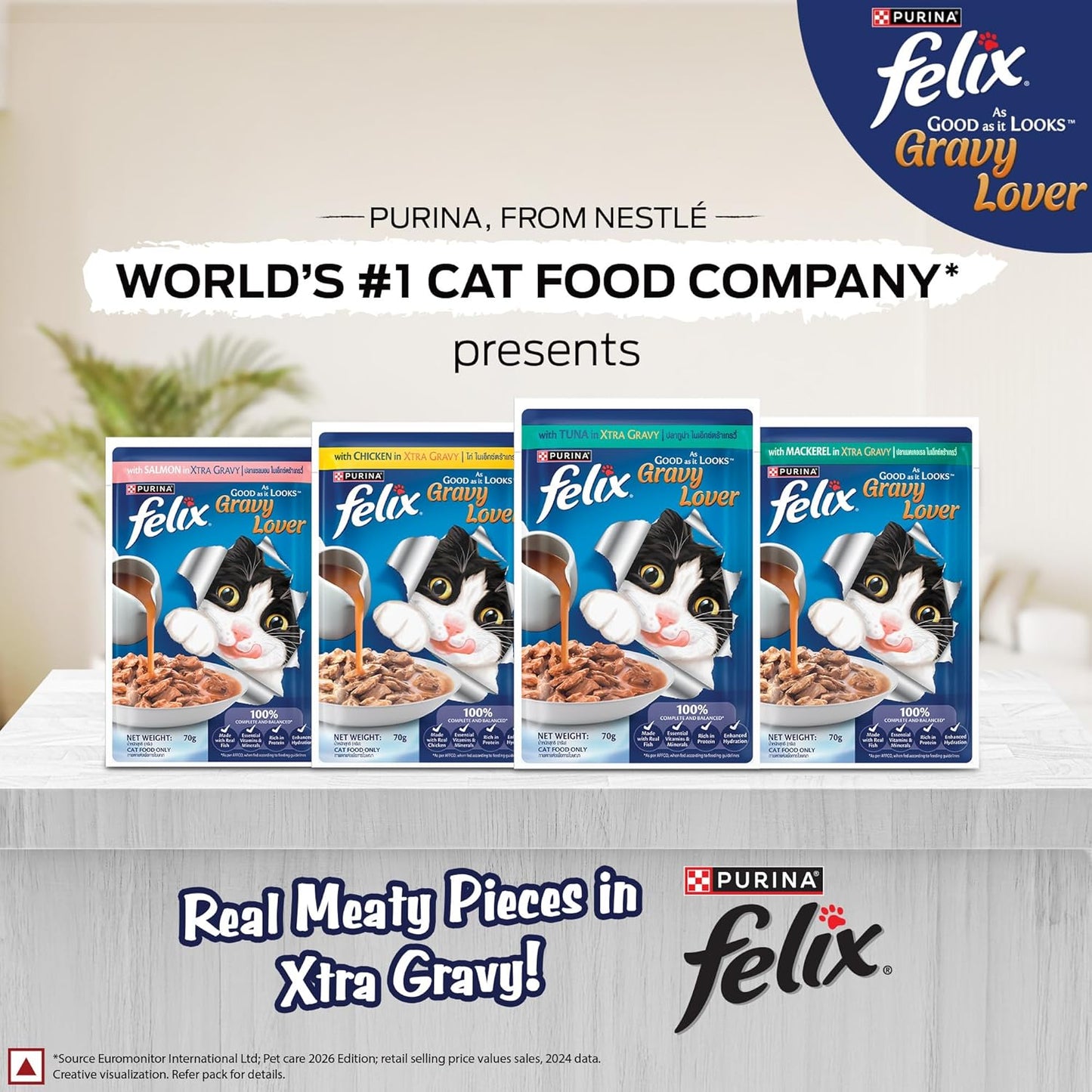 Felix Gravy Lover, Tasty & Real Meaty Tuna Chunks, Wet Cat Food, Balanced Nutrition, 24 Months, Pack of 12 Pouches (12x70g)